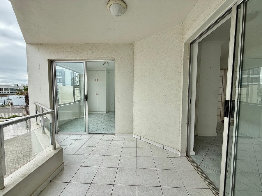 2 Bedroom Property for Sale in Beachfront Western Cape